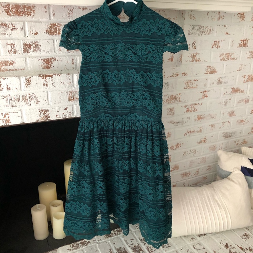 Alice and Olivia lace dress